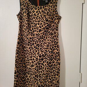NWOT Ladies "Leslie Stewart" Leopard Print Sleeveless Tank Dress (10)